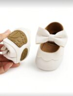 Baby white bow shoes - Image 3